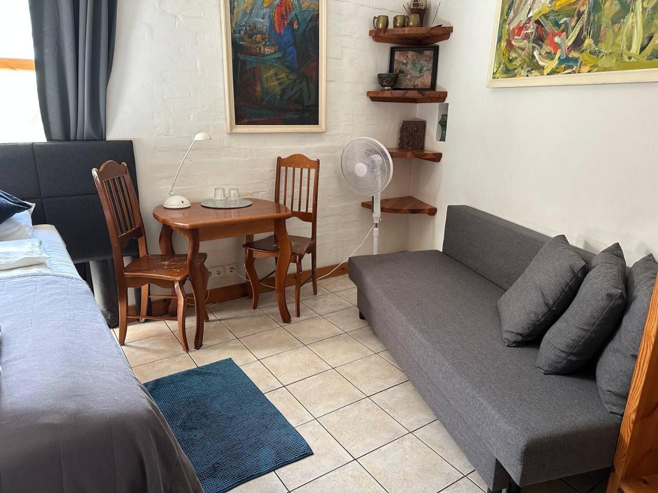 House Of Sun Bed and Breakfast VNO Exteriör bild