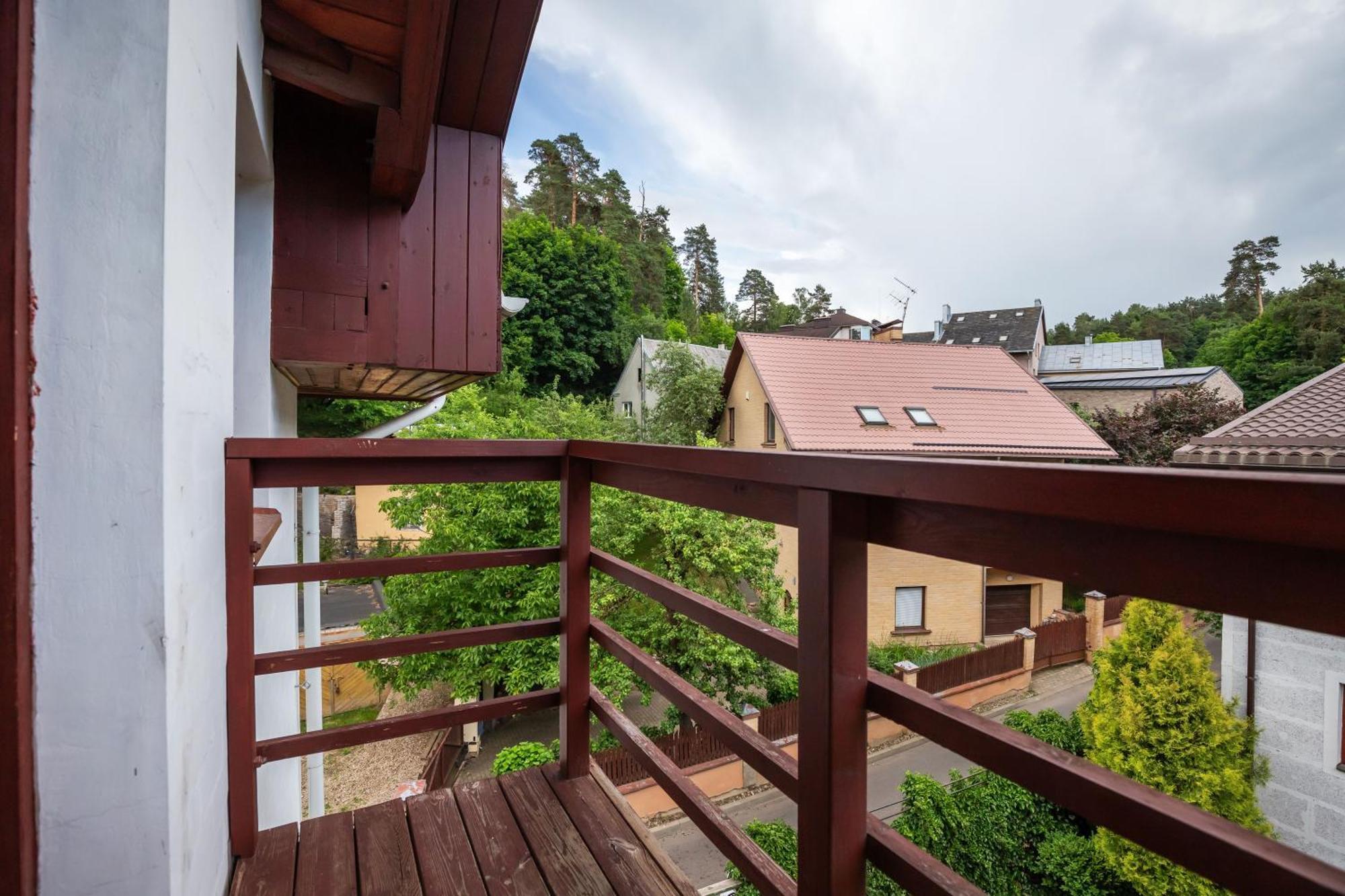 House Of Sun Bed and Breakfast VNO Exteriör bild